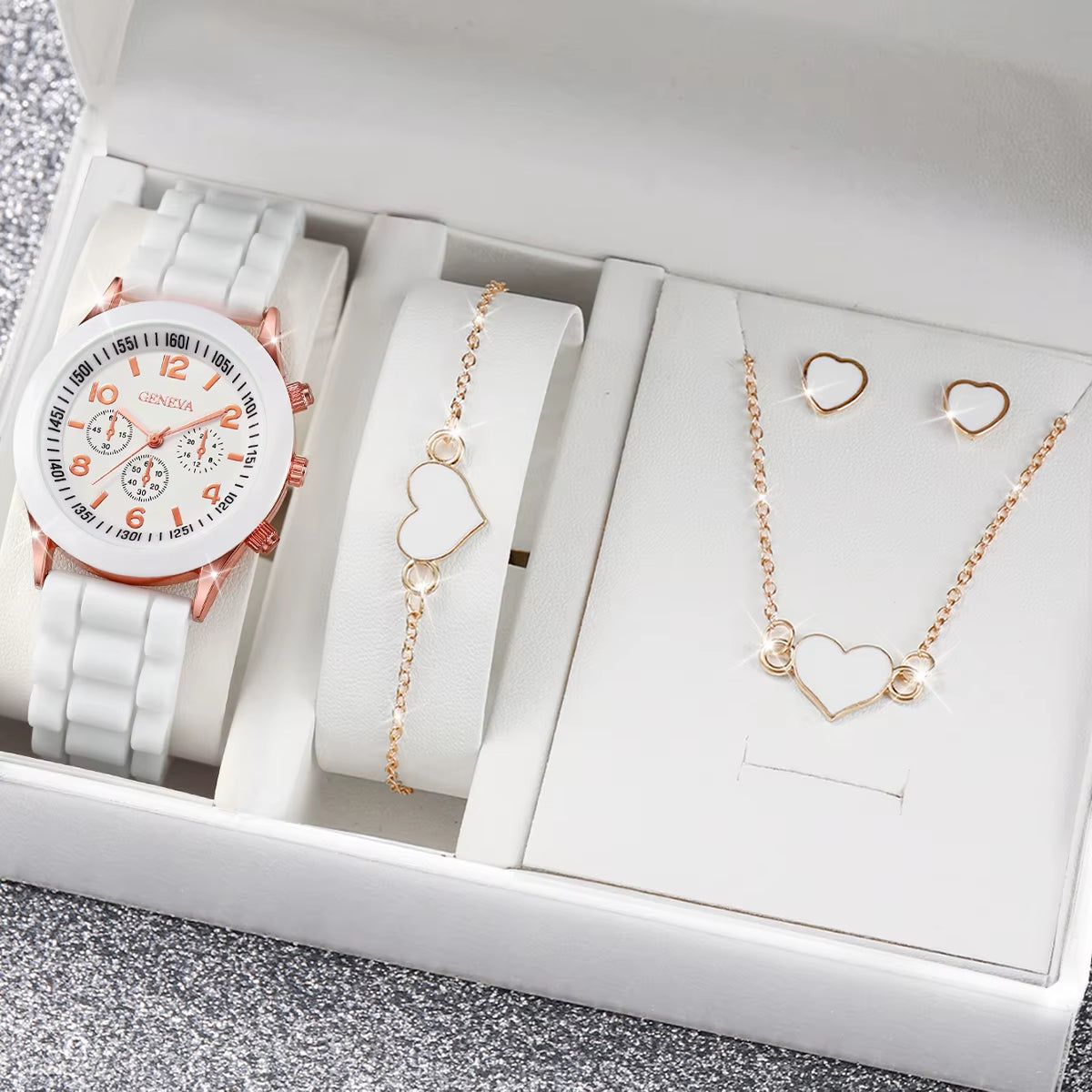 4Pcs/Set Women Watches Fashion Silicone Band Women Quartz Watches Heart Jewelry Set(Without Box)